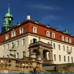 Ruhig Und Spartanisch Wohnen Im Denkmal Lichtenwalde