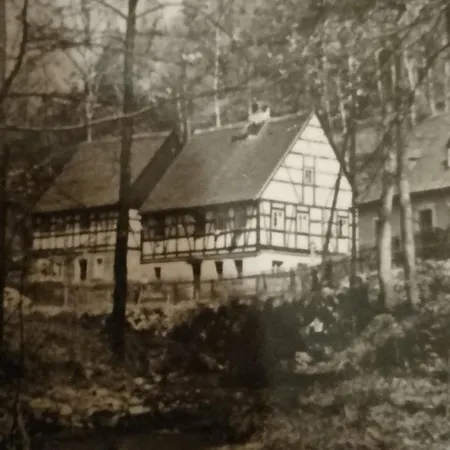 Ruhig Und Spartanisch Wohnen Im Denkmal * Lichtenwalde