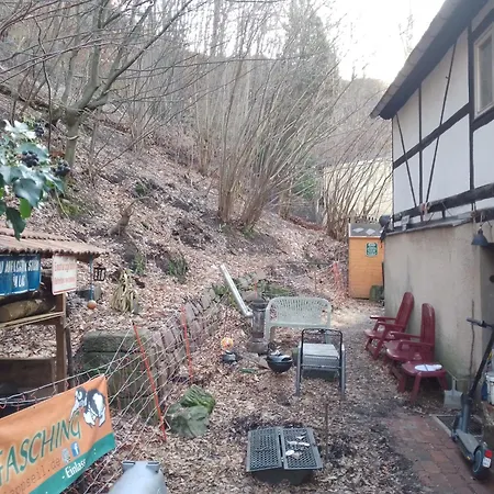 Ruhig Und Spartanisch Wohnen Im Denkmal 리첸발드