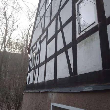 Ruhig Und Spartanisch Wohnen Im Denkmal Lodge *