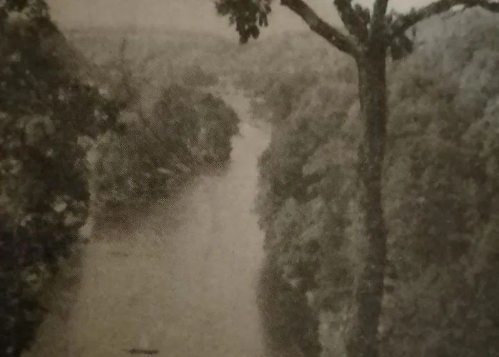 롯지 Ruhig Und Spartanisch Wohnen Im Denkmal 리첸발드